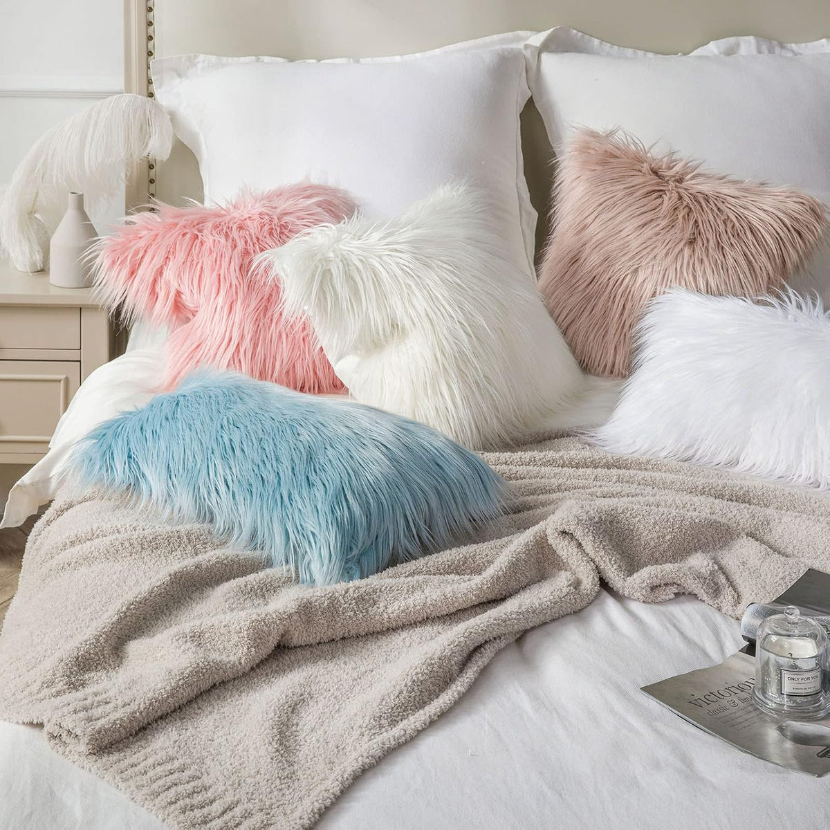 Faux Fur Solid Decorative Pillow Cover Fluffy Throw Pillow Mongolian Luxury Fuzzy Pillow Case Cushion Cover for Bedroom and Couch, Pink 22 x 22 Inches, Pack of 1