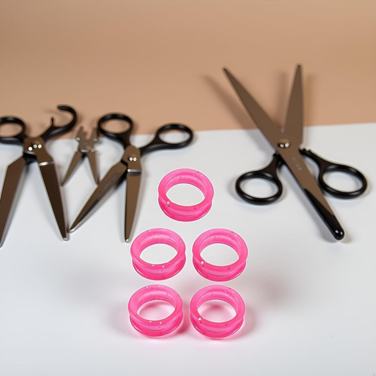 5Pcs Pink Silicone Scissors Finger Rings Grips Grooming Shear Thumb Inserts Finger Protector Ring for Barber Hair Cutting Scissors Pet Shears,Grooming, Silicone sase