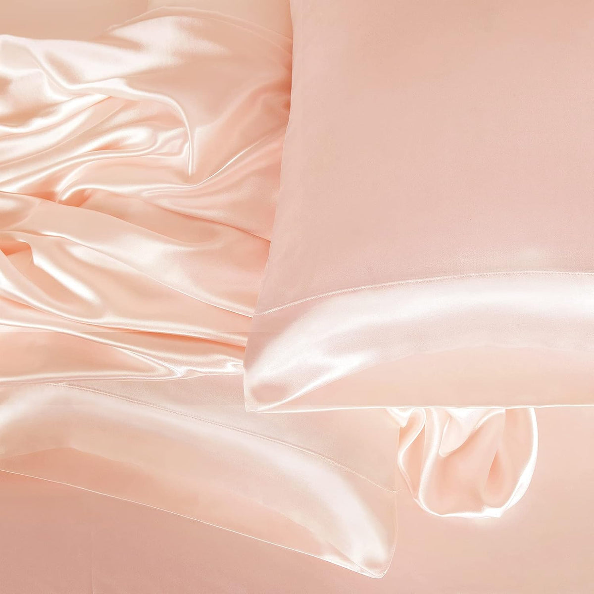 Luxury Satin Silk Sheet Set – Ultra Soft & Silky Cooling Bed Sheets for Hot Sleepers – 4-Piece 18" Deep Pocket Bedding Set – Wrinkle-Free, Fade-Resistant, Breathable Queen Size Peach
