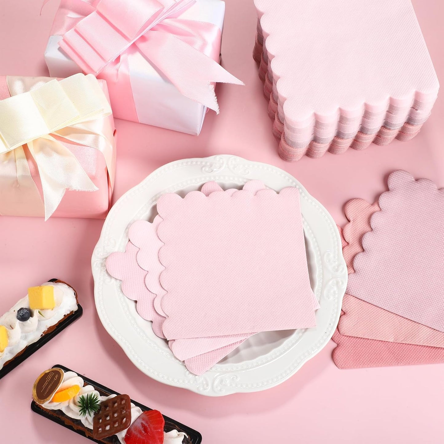 durony 150 Pack Scalloped Napkins 5 x 5 Inch Disposable Paper Napkins Gradient Color Napkins with Scalloped Edges for Dinner Wedding Birthday Party Supplies, Dusty Pink