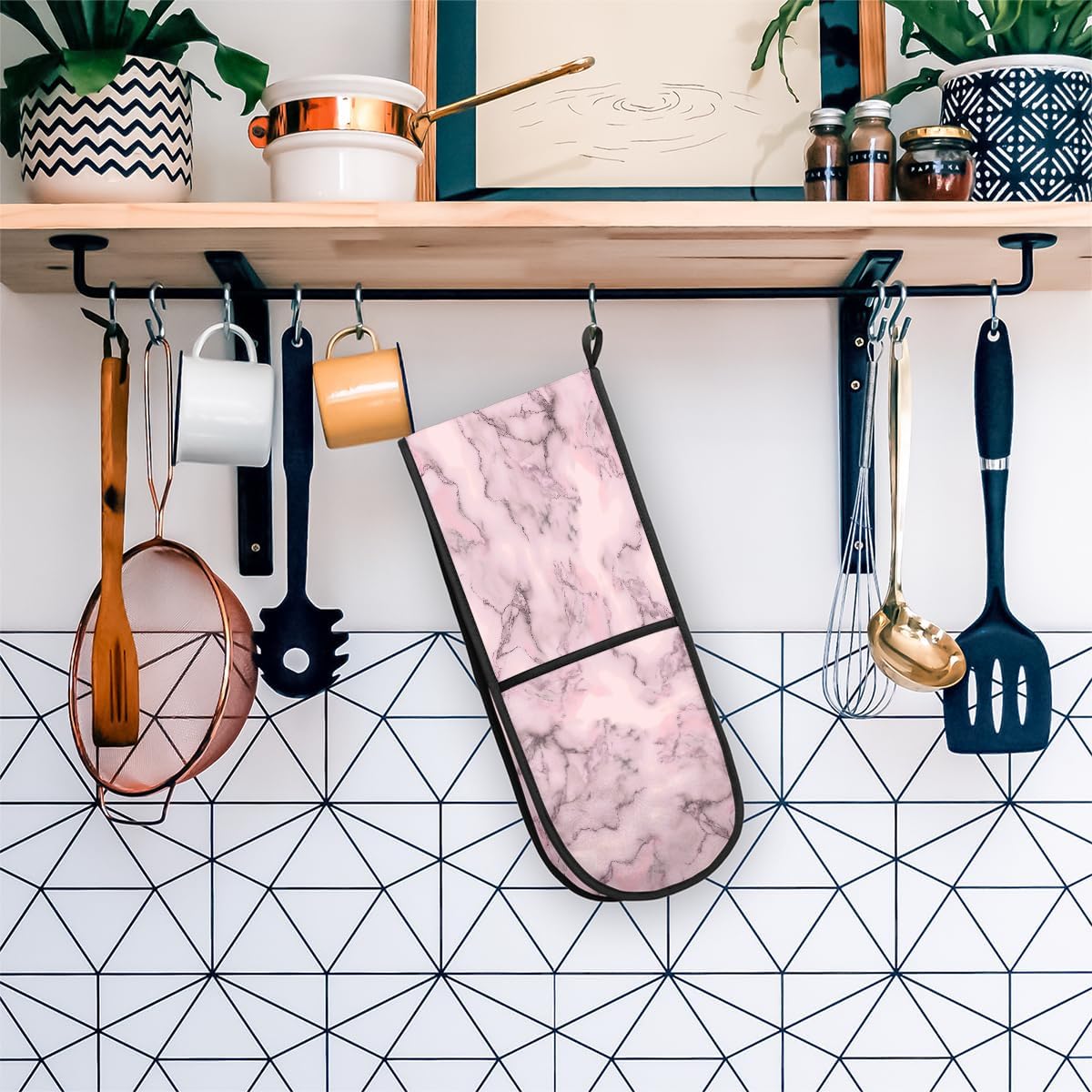 Double Oven Mitts Polyester 220°C/428°F Heat Resistant Oven Gloves with Loop BBQ Baking Cooking Kitchen, 35.4 * 7.5 in, Light Pink Marble Veins