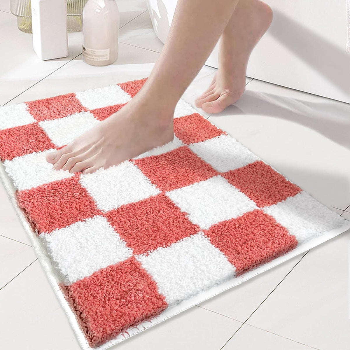 Luxury Coral White Checkered Grid Bathroom Rug, 16"x24" Classic Checkerboard Extra Soft and Absorbent Microfiber Bath Rugs, Non-Slip Plush Shaggy Bath Carpet for Bathroom Floor