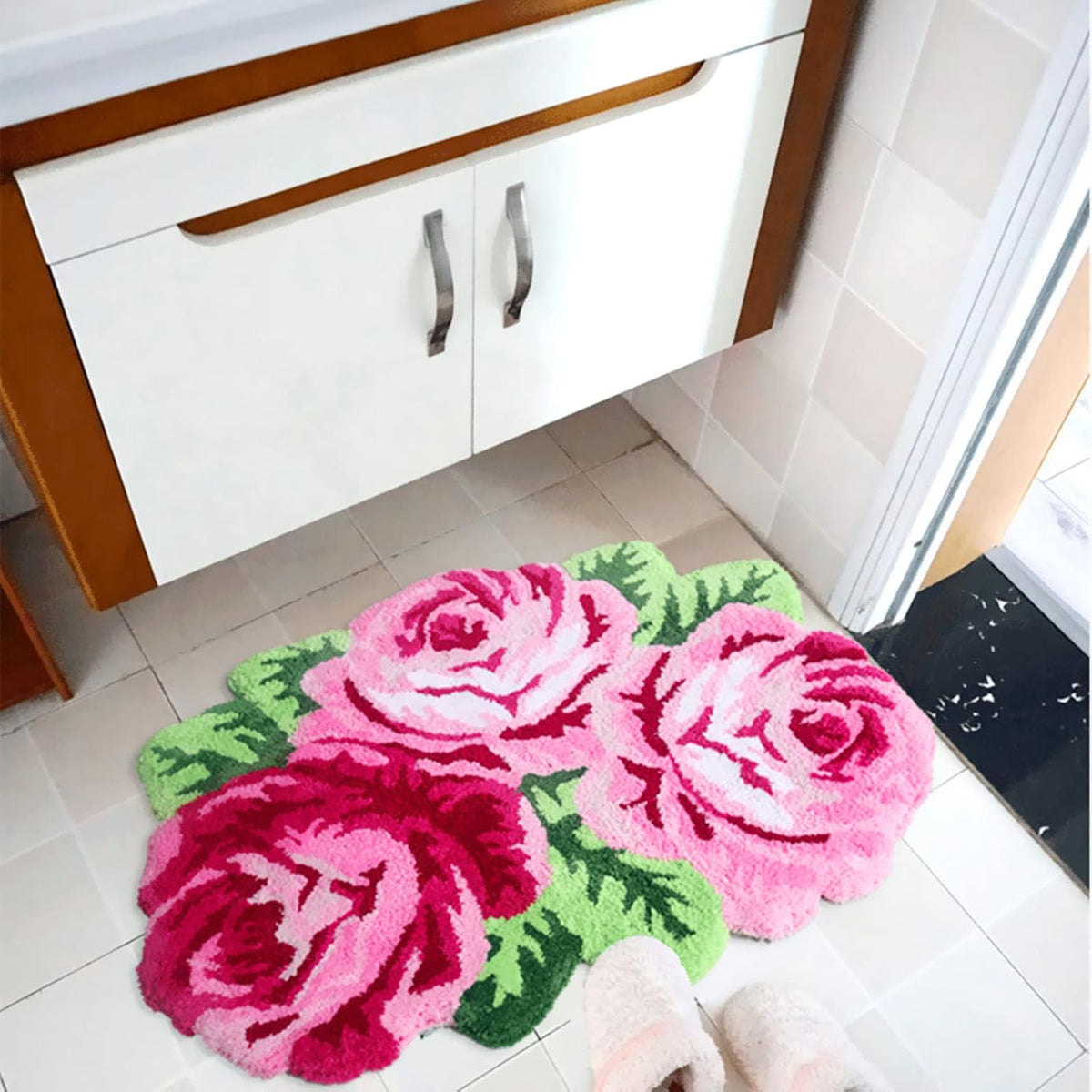 Pink Rose Flower Area Rugs 31.5x24 inch Floral Bath Rug Non-Slip, Machine Wash Dry, Bath Mats for Bathroom
