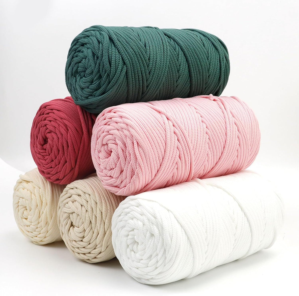 Polyester Macrame Cord 4mm 164 Yards Single Strand Braided Macrame Cord Crochet Bag Thread Soft Polyester Yarn for Crocheting and Knitting Bags, Wall Hanging, Plant Hangers (Peach Pink)
