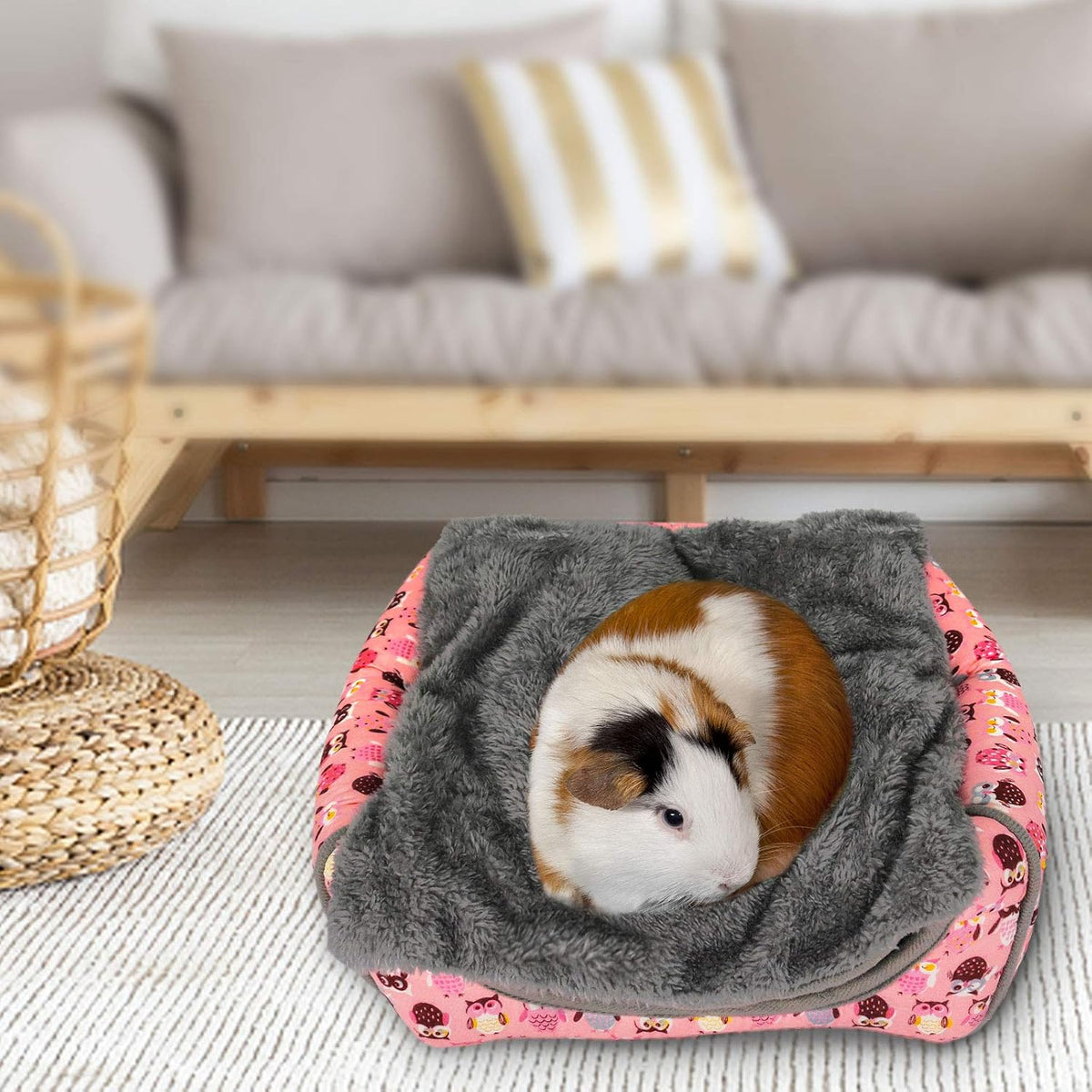 Guinea Pig Bed Hideout, Washable Hamster Cave for Small Animals