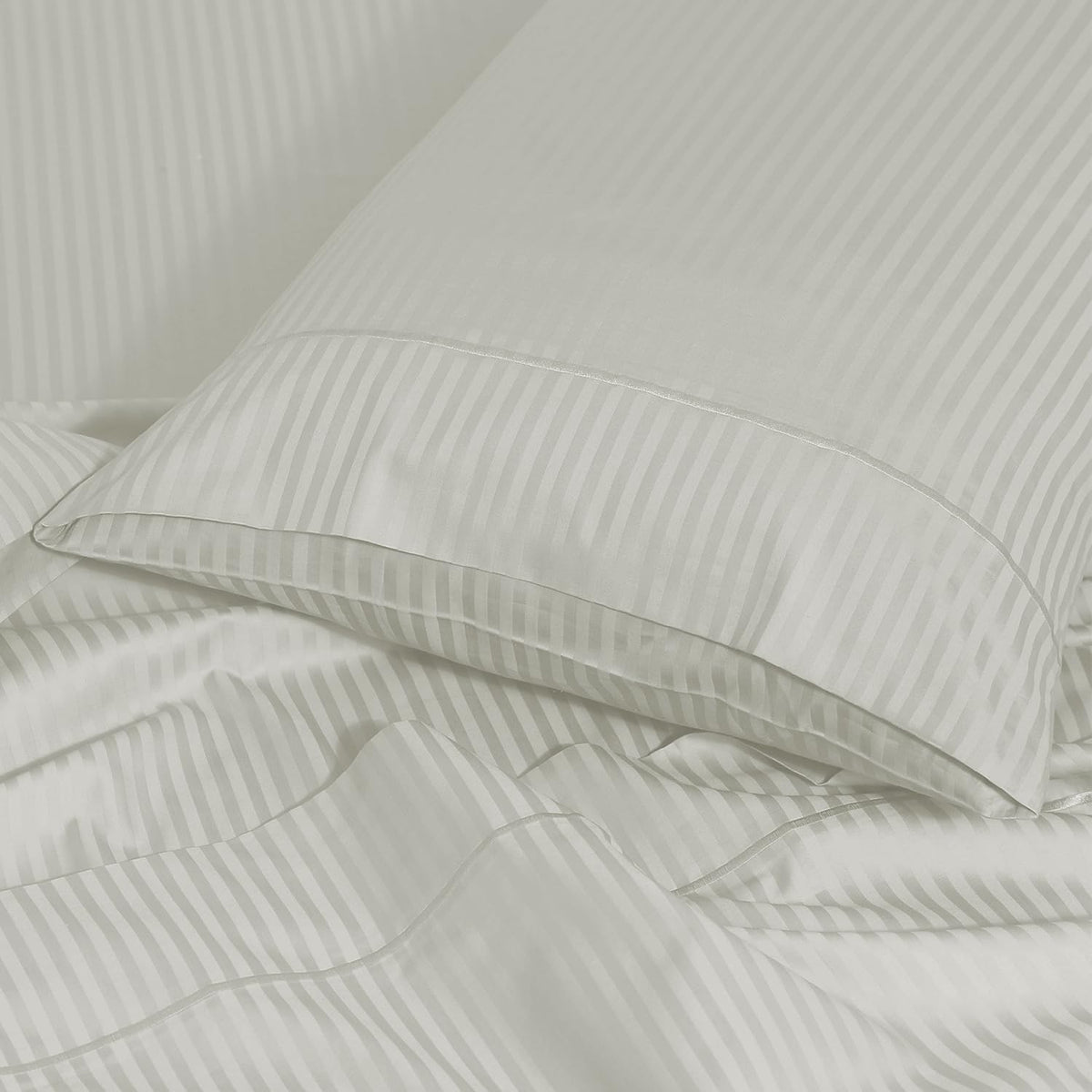Feather & Stitch 100% Cotton Standard Pillow Covers Set of 2, 500TC Envelope Closure Pillowcases, Soft Luxury Damask Stripe Sateen Weave Pillow Case for Sleeping, 20x30 Inches - Blue Blush Stripe