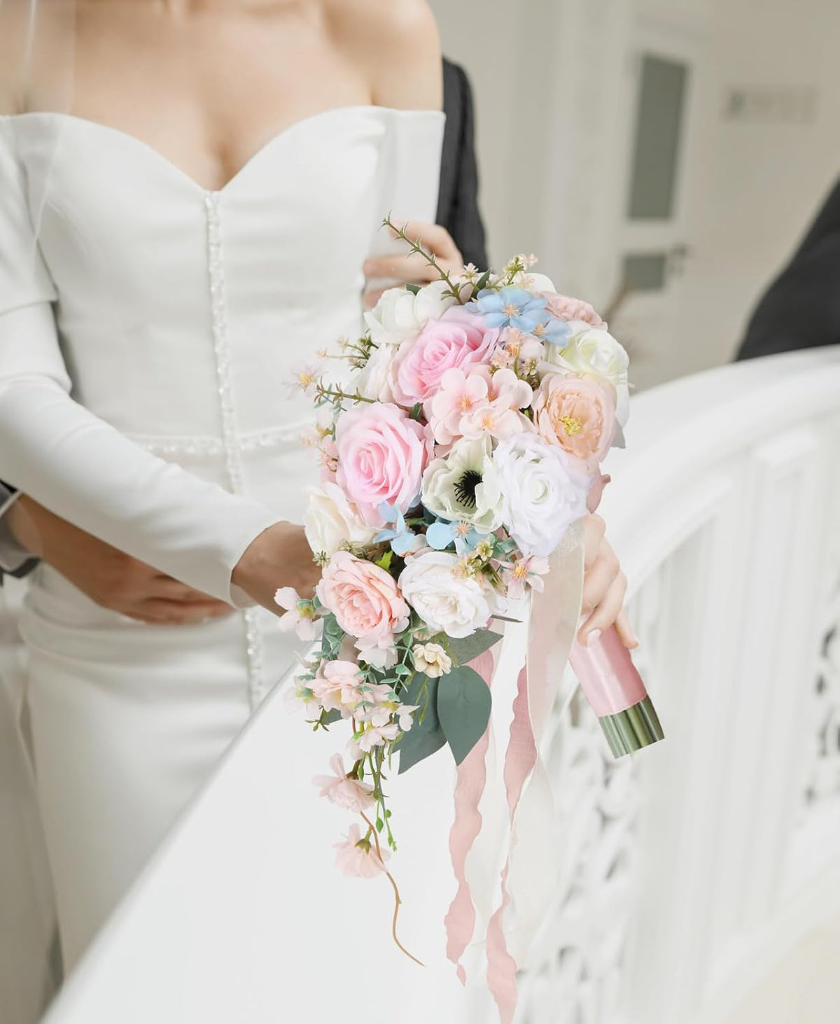 Blush Pink Wedding Bouquets for Bride,10 Inch Fake Cascading Bridal Bouquet Silk Faux Flowers for Ceremony Anniversary Wedding Bridal Shower(Light Pink)