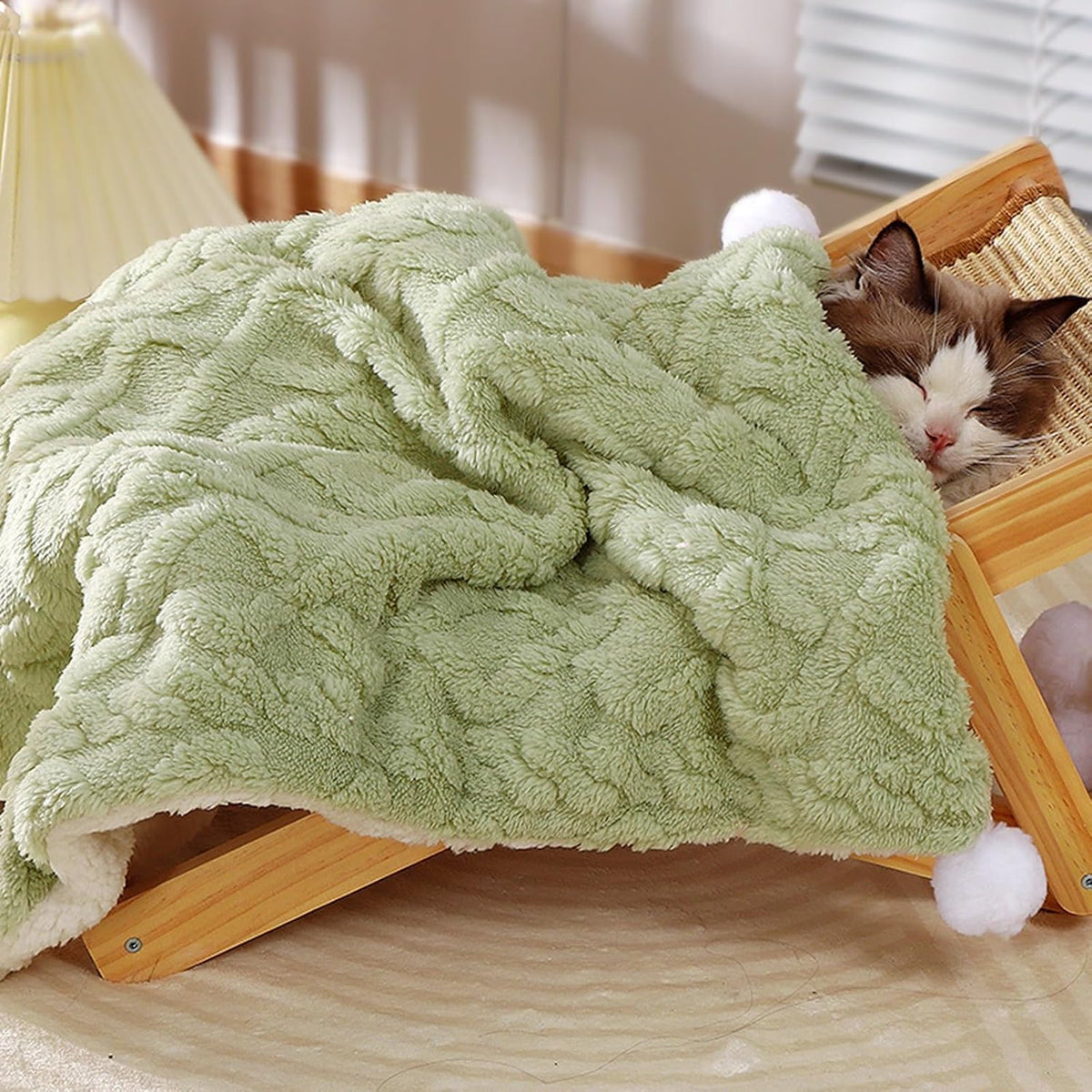 Premium Soft Dog Blanket Washable Puppy Essentials Dog Product Cat Kitten Calming Blankets Throw for Medium Small Dogs Pet Dog Gifts-Pink-M