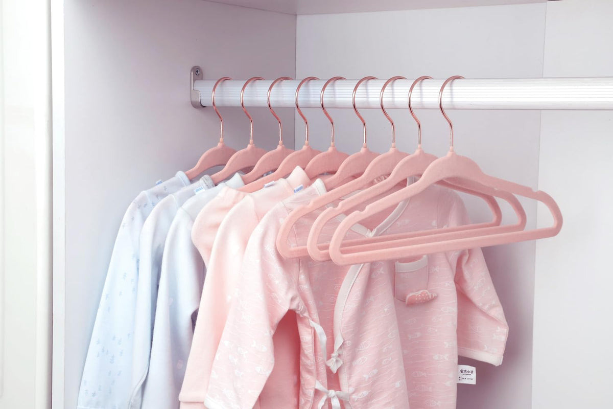 Baby Velvet Hangers with Swivel Rose Gold Hook 15 Pack Light Pink