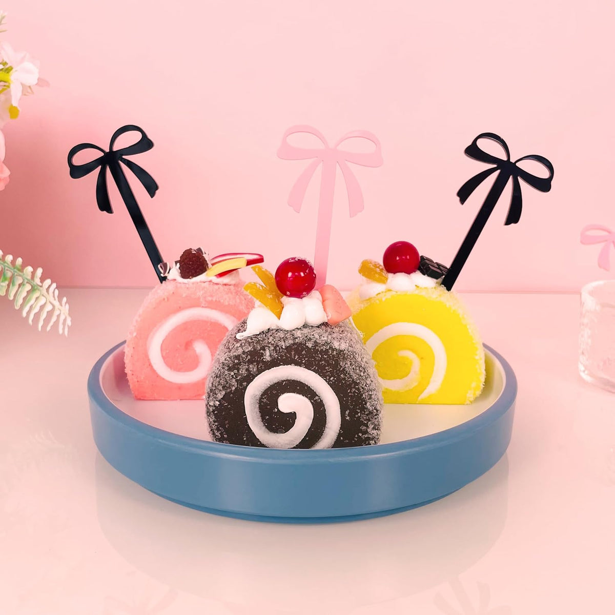 Pink Bow Cocktail Picks 20PCS Cute Fruit Skewers Fancy Toothpicks for Appetizers Drinks Sandwich Cupcake Dessert Food Bowknot Sticks for Coquette Birthday Party Decorations (Pink)