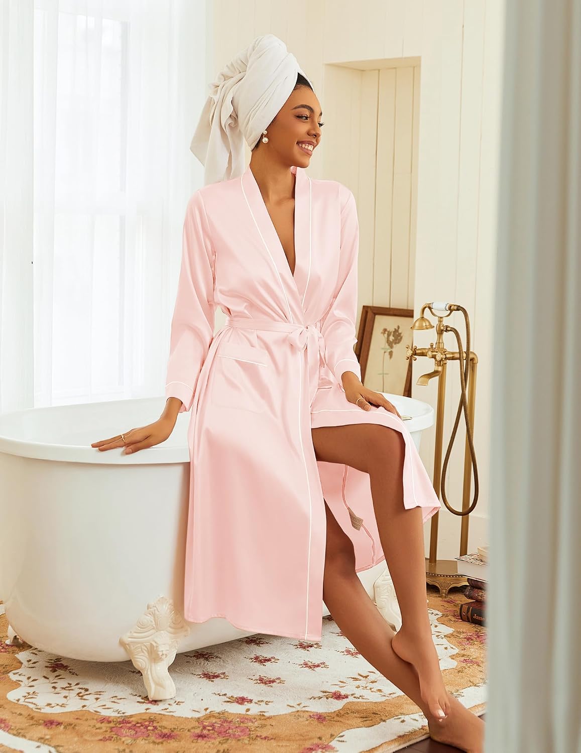 Satin Robes for Women Long Sleeve Silk Bathrobe Soft Lightweight Full Length Sleepwear Bridesmaid Wedding Party Robes