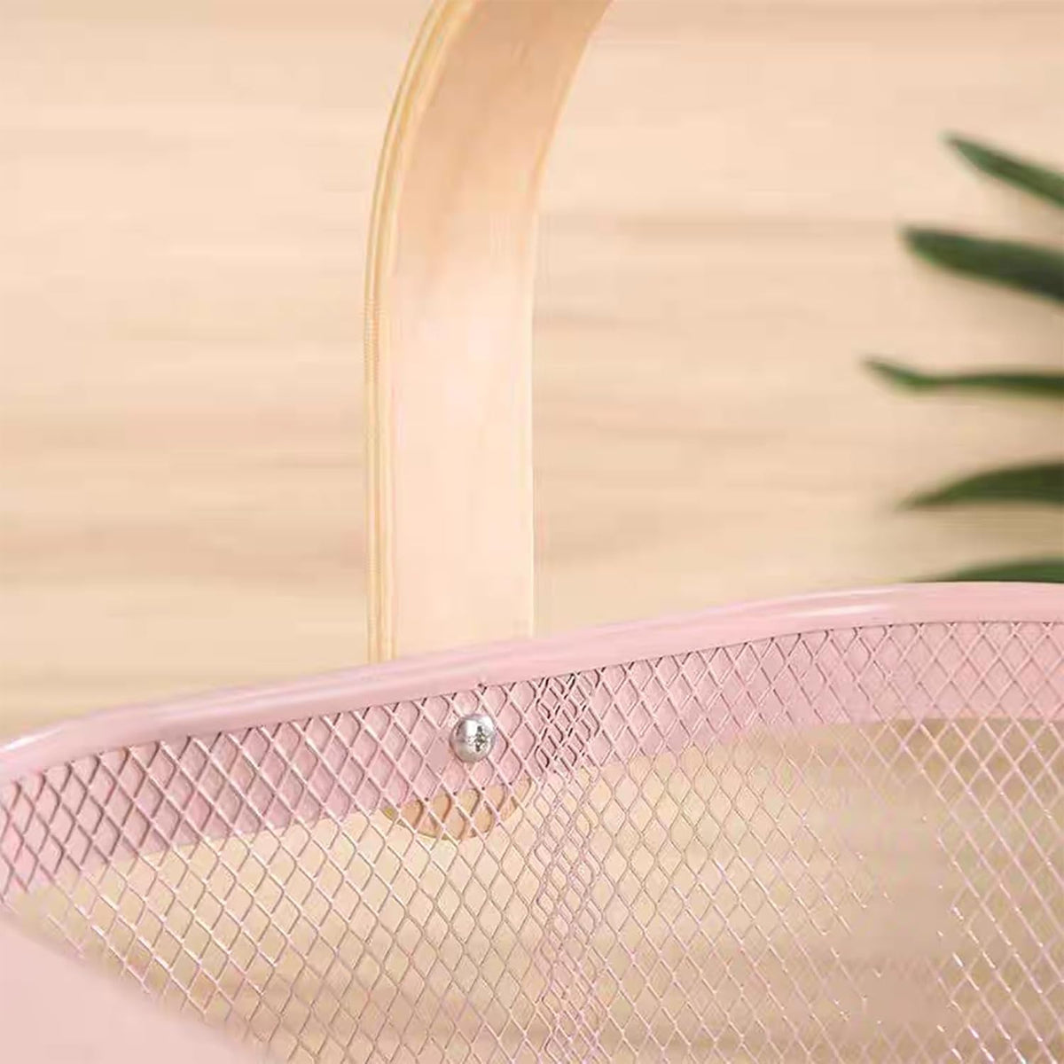 Metal Mesh Wire Basket, Small Steel Basket with Wooden Handle Storage Organizer Basket Multi-functional Hanging Kitchen Baskets Fruit Baskets for Kitchen Bathroom Cabinet Pantry Snacks, Pink