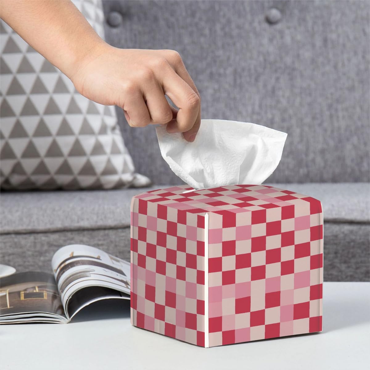 Beige Pink Checkerboard Pattern Tissue Box Cover Leather Tissue Box Case Holder Decorative Facial Paper Organizer for Car Bathroom Tabletop