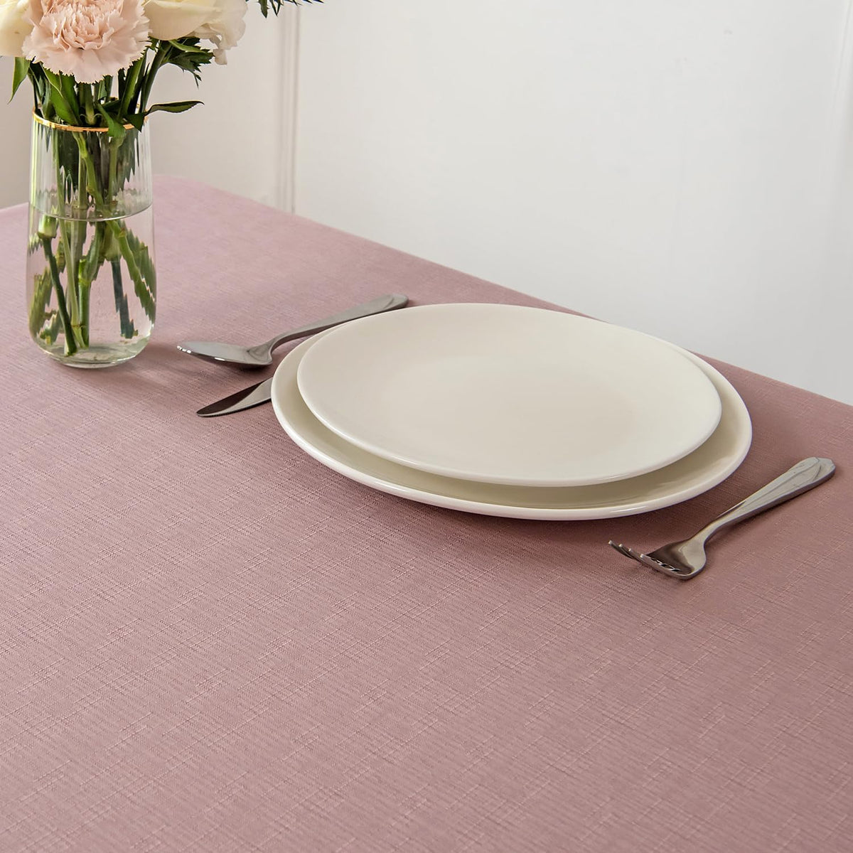 Faux Linen Textured Rectangle Tablecloth Water Resistant Wrinkle Free Spill-Proof, Soft Table Cloth for Dining Room Decoration, Banquet Parties Event Holiday Dinner, 60 x 84 Inch Dusty Pink