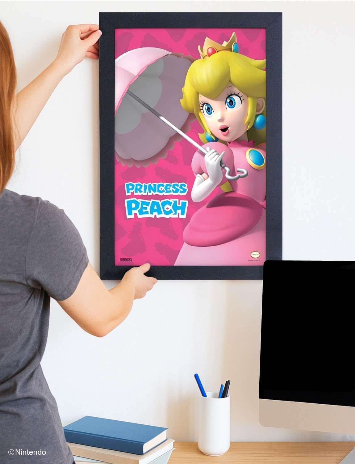 Super Mario Poster - Umbrella Princess Peach - 11x17 Framed