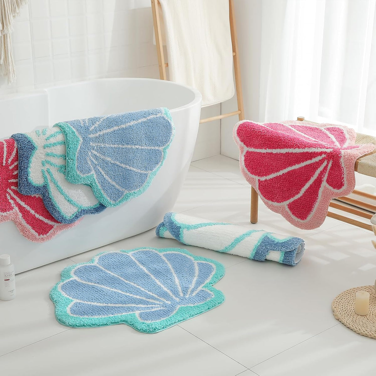YRXRUS Seashells Bathroom Rug, Pink Bathroom Rugs, Ocean Decor Shell Bath Mat Gifts, Cute Seashell Shaped Bath Rugs for Sea Room Decor, Machine Washable & Non-Slip Bath Mat, 22x26 Inch