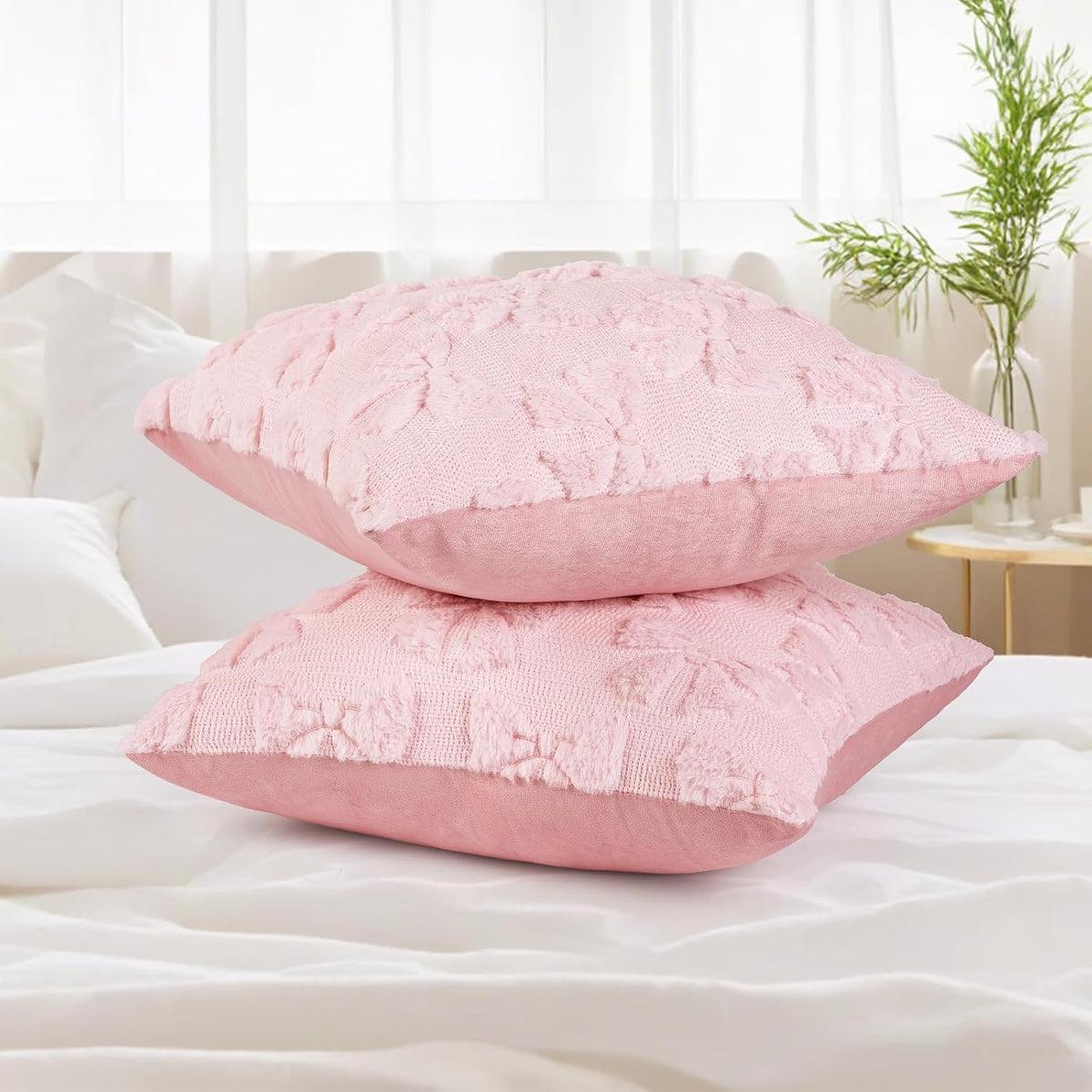 Bow Pillow Covers Set of 4, Coquette Room Decor Preppy Pink Soft Faux Fur Plush Throw Pillow Cases with Bowknot, 18x18 Inch Aesthetic Fluffy Couch Covers for Large Couch Sofa Home Decorations