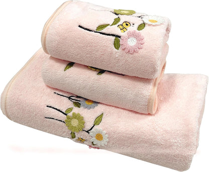 3 Pcs Daisy BathTowel Set Summer Flower Hand Towels Embroidered Coral Velvet Absorbent Pink Towels for Bathroom Decor Housewarming Gifts (1 Bath +2 Hand Towels)