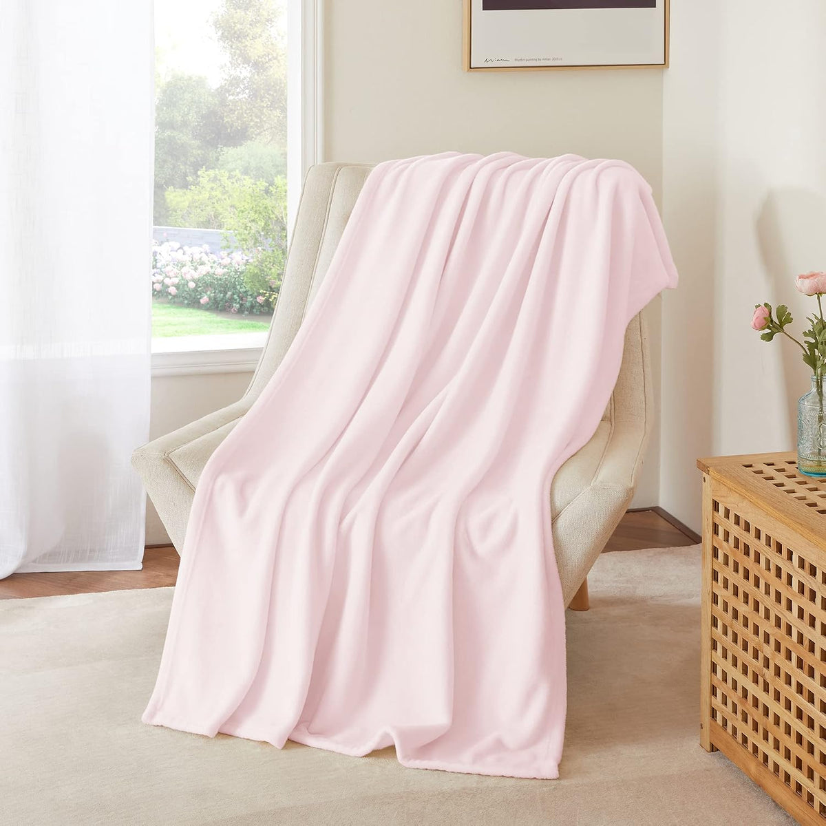 Pink Fleece Throw Blanket for Couch Sofa, Soft Fuzzy Plush Kids Luxury Flannel Lap Blanket, Super Cozy and Comfy for Fall Winter (Pink, 50" x 60")