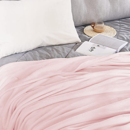 Pink Fleece Throw Blanket for Couch Sofa, Soft Fuzzy Plush Kids Luxury Flannel Lap Blanket, Super Cozy and Comfy for Fall Winter (Pink, 50" x 60")