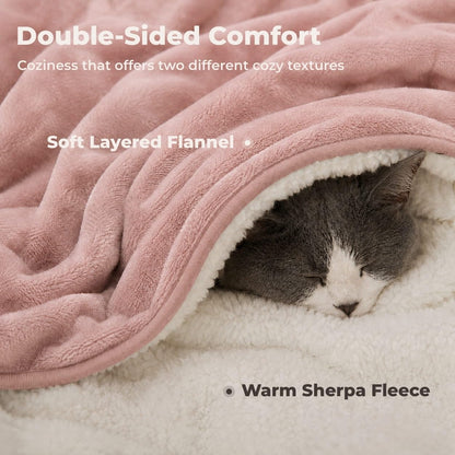 Cat Blankets for Indoor Cats, Washable Fleece Sherpa Pet Throw (Pink)