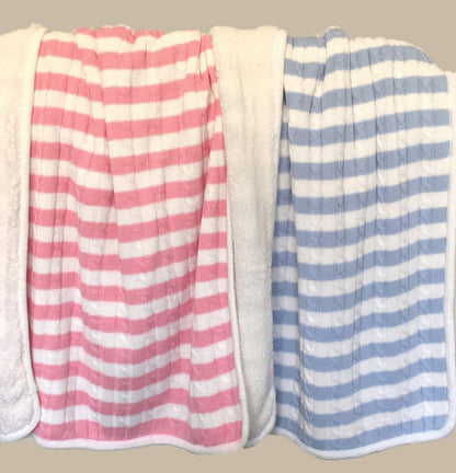 Magnolia Cable Knit and Sherpa Baby Blanket (Peach Pink Stripe)