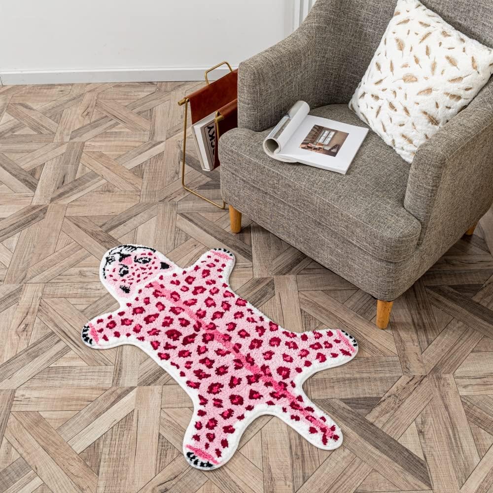 Pink Leopard Non-Slip Bath Mat 23.6x39.3in