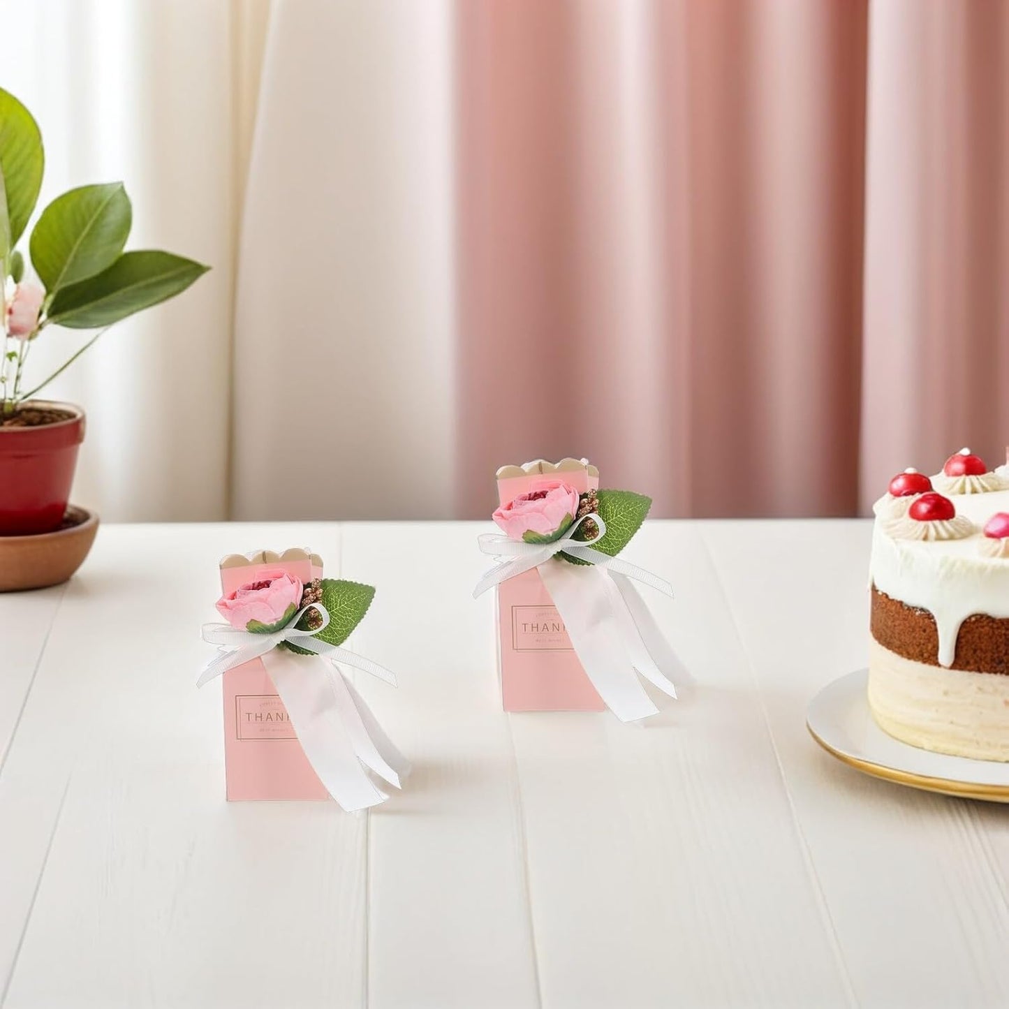 jojofuny 12pcs Floral Treat Boxes with Ribbon Bow Pink Party Favor Boxes for Wedding Birthday Celebrations Bridal Shower Packaging