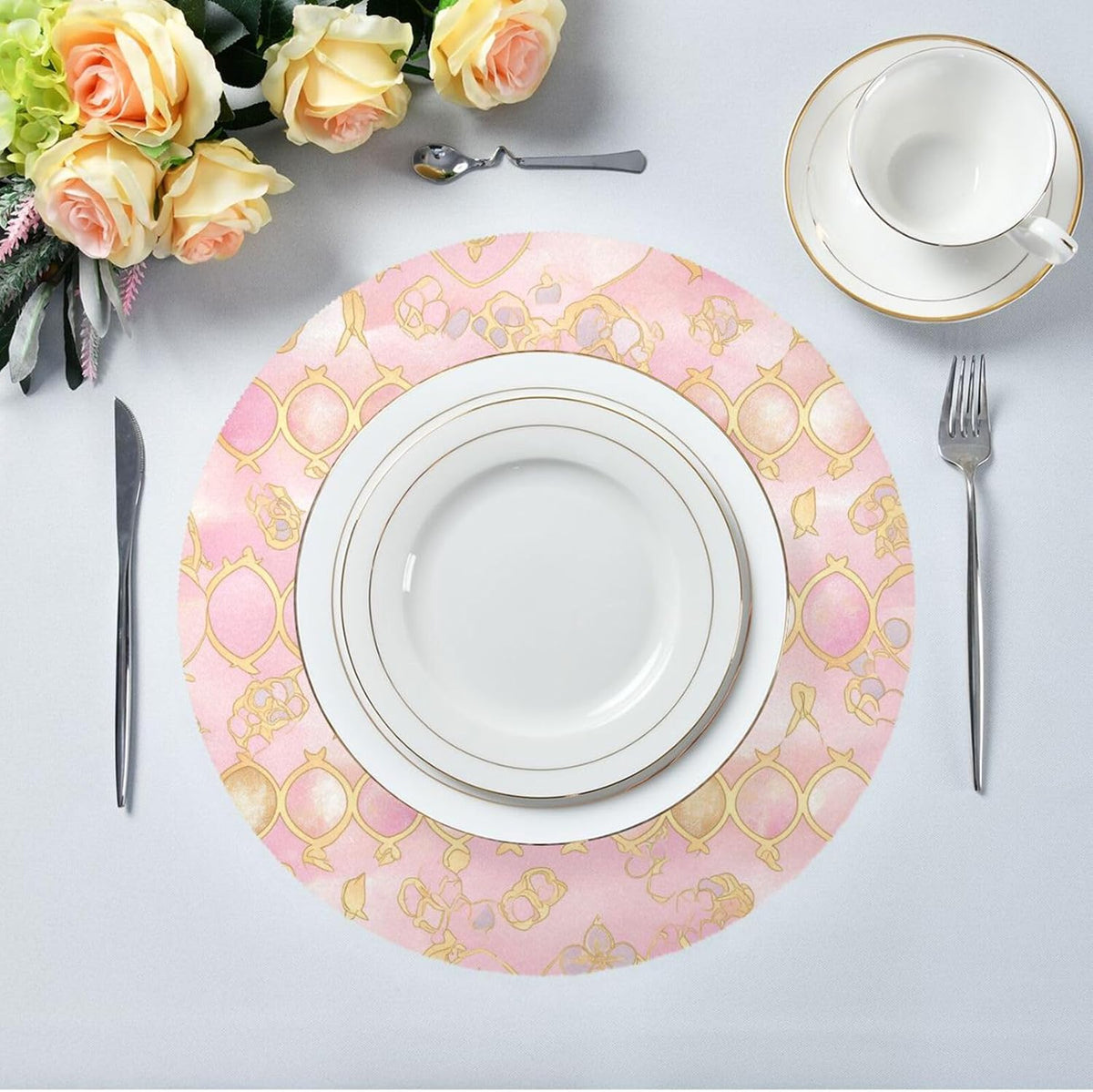 Quatrefoil Pattern Peach Gold Trendy Washable Round placemats for Dining Table Quilted Reversible placemats PVC placemats for Dining Table placemats Easy to Clean Waterproof Summer placemats