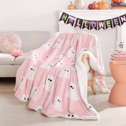 Halloween Throw Blanket, Pink Ghost Fleece Halloween Blanket 50"x60"