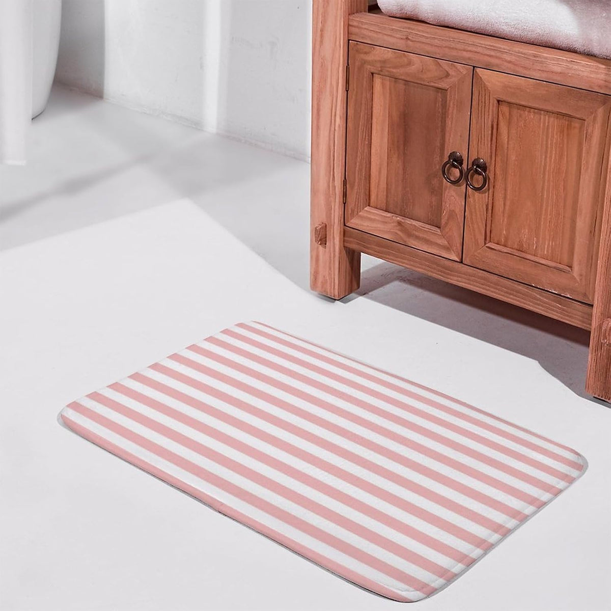 Luxury Elegant Bathroom Rugs, Modern Pink Striped Pattern Bath Mat Non Slip & Absorbent Bath Carpet for Bathroom (16 x 24inch)
