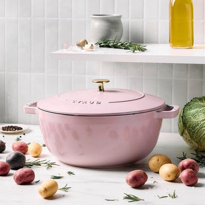 Cast Iron Essential French Oven, Dutch Oven, 5-quart, serves 5-6, Made in France - Peony Pink