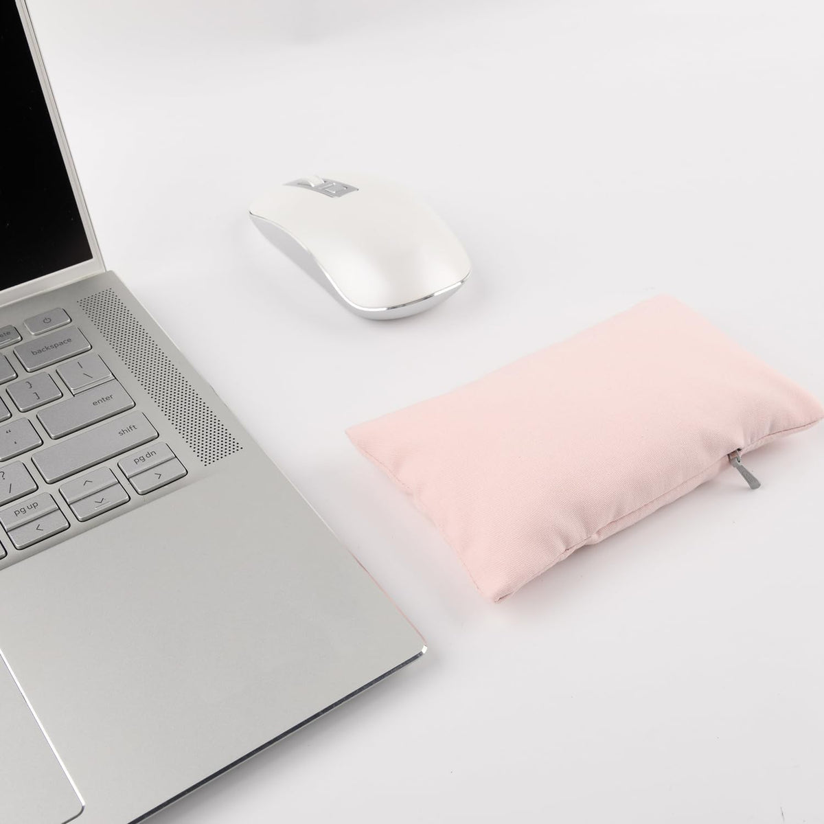 Ergonomic Mouse Wrist Rest Bean Bag, Carpal Tunnel Mouse Support Pad Filled Ergo Beads for Computer, Laptop, PC Gaming (Light Pink)