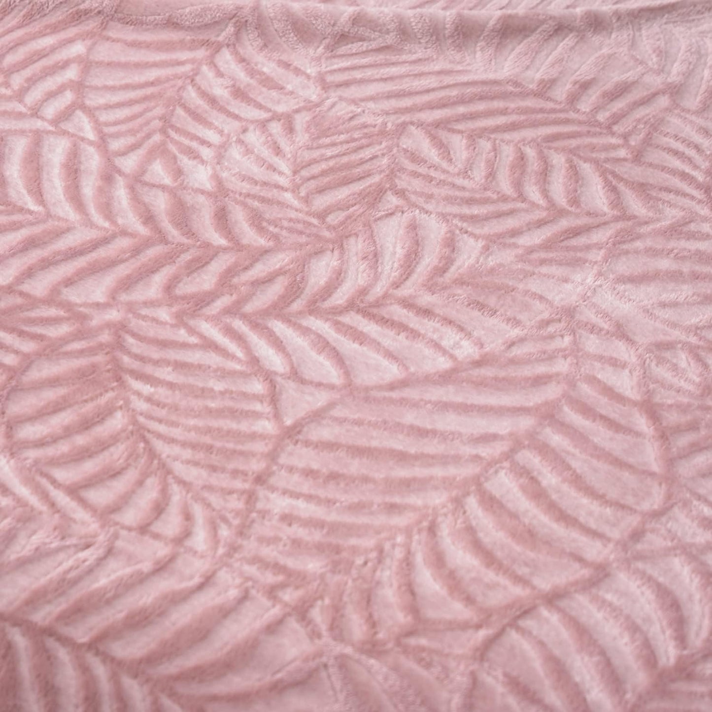 SOCHOW Super Soft Flannel Fleece Throw Blanket for Women, Lightweight Cozy Warm Leaves Textured Plush Blanket for Bed Couch Sofa, 50 x 60 Inches, Dusty Rose