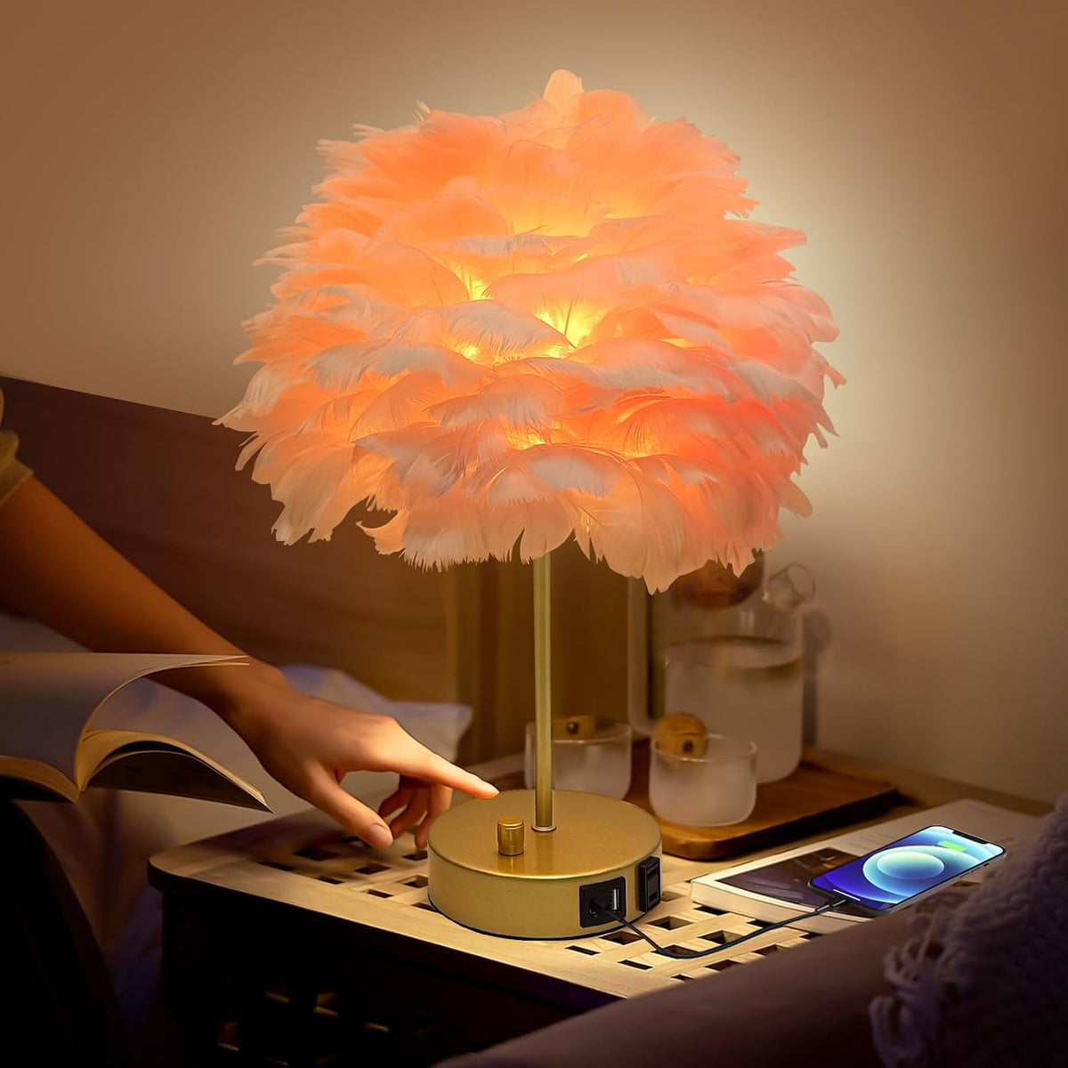 ZYLEIESENBAO Pink Feather USB Charger Table Lamp Feather Bedside Lamp Cute Nightstand Lamp with Outlets Princess Desk Light for Girl Bedroom Living Room Entryway Hotel Wedding Women's Gift Decoration