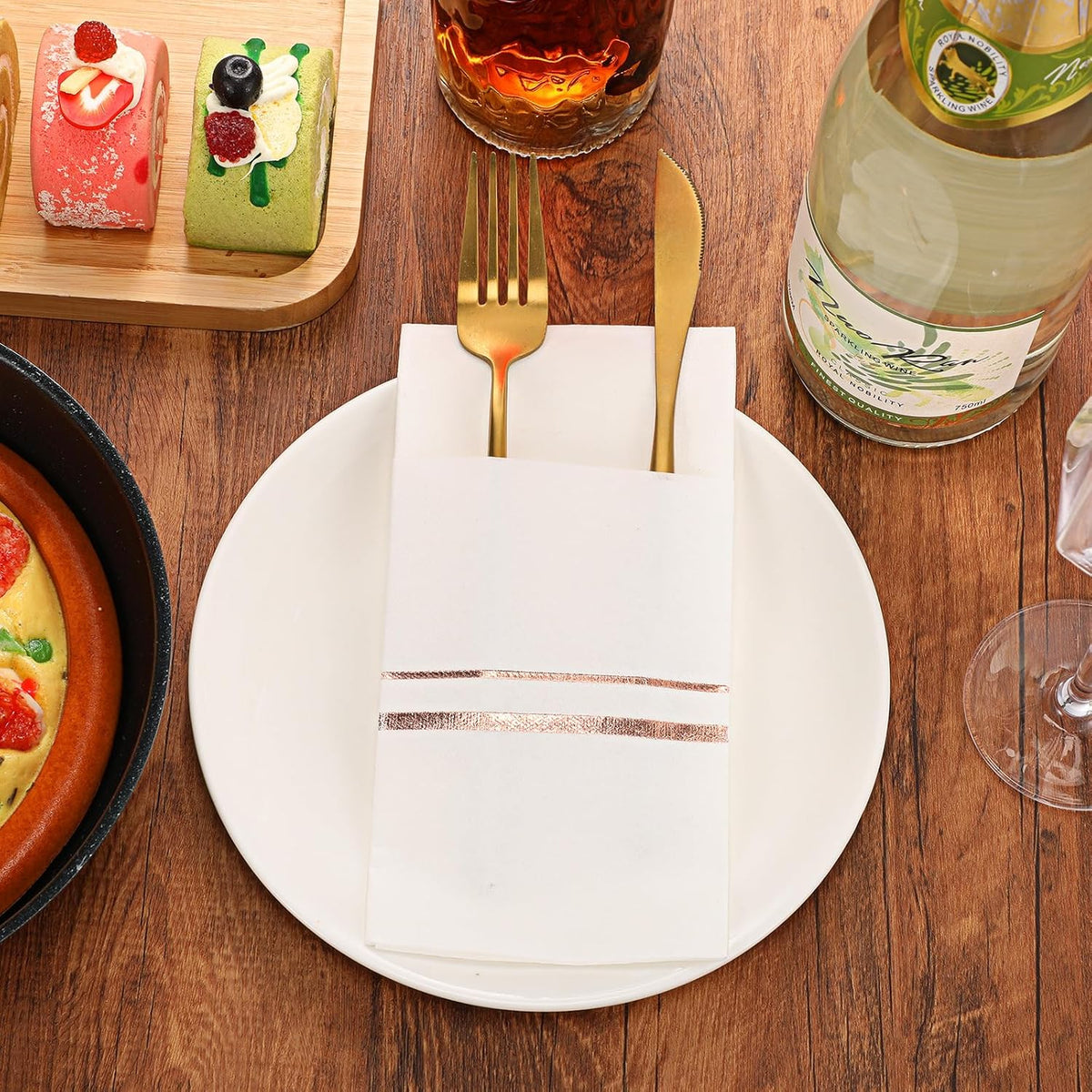 100 Pack Disposable Dinner Napkins with Pocket, White, Rose Gold