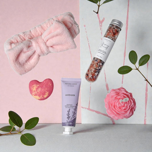 Natural Amor Bath & Spa Gift Set for Women – Floral Relaxation Self Care Box with Headband, Rose Candle, Heart Bath Bomb, Hand Cream, Pink Salt – Birthday, Valentine’s Day Gift