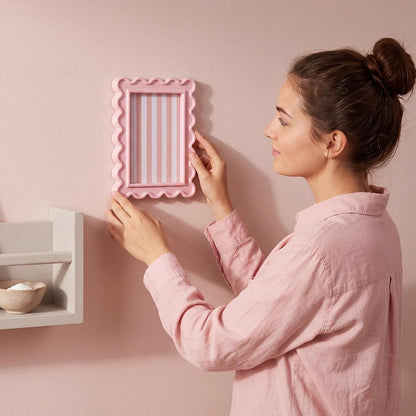 4x6 Inches Light Pink Flower Wavy Scalloped Picture Frame Cute