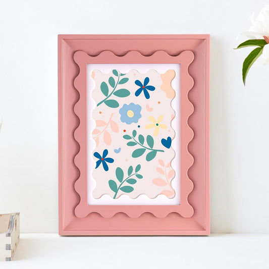 1 Pack Colorful Scalloped Picture Frames 4 x 6 Inch Cute Curved Aesthetic Picture Frames for Desktop Display Home Decor Family Friends Wedding Graduation Gifts (Pink)