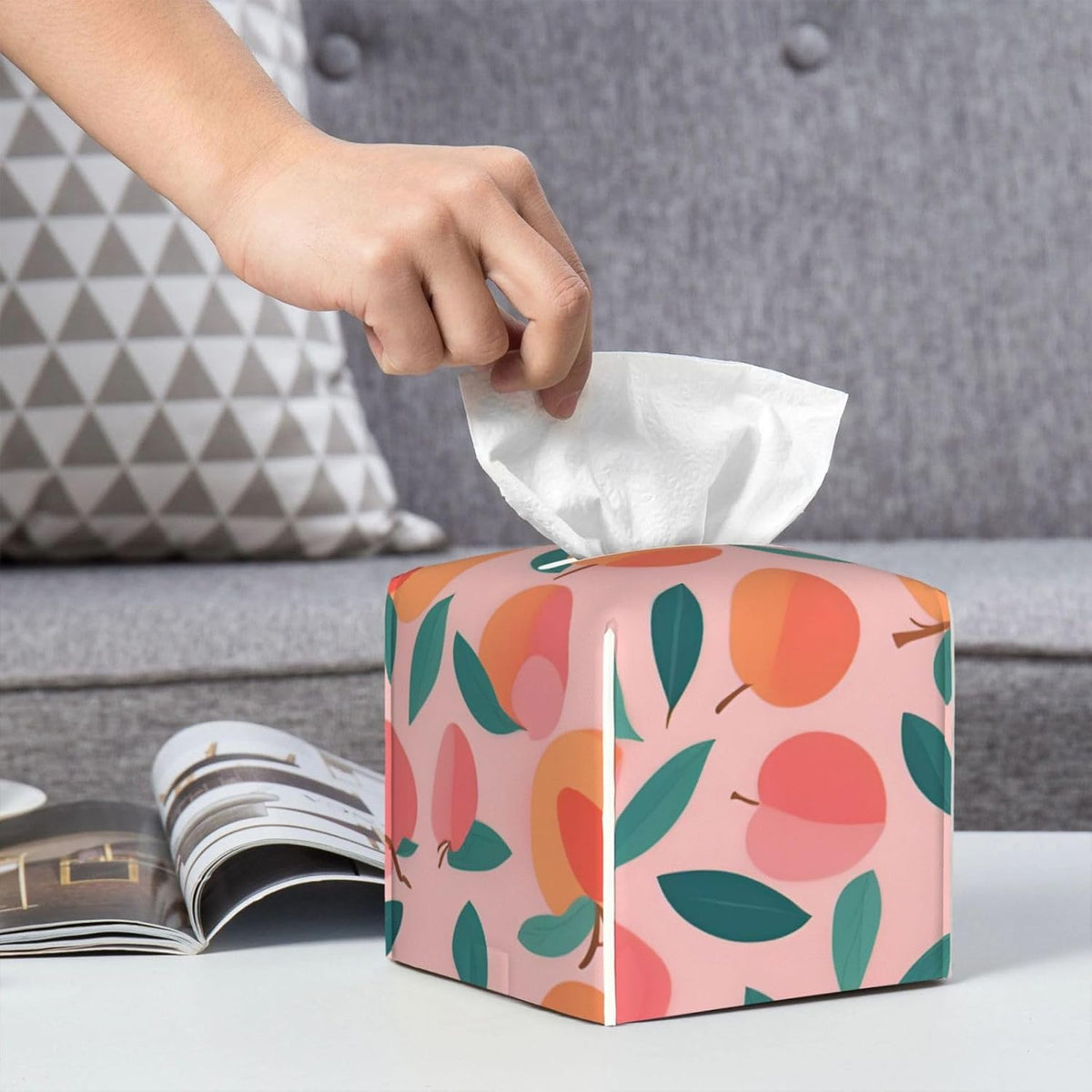 Pink Peach Pattern Seamless Pattern Print Square Tissue Box Cover for Living Room Bedroom Office Daily Decor Organizer Holder