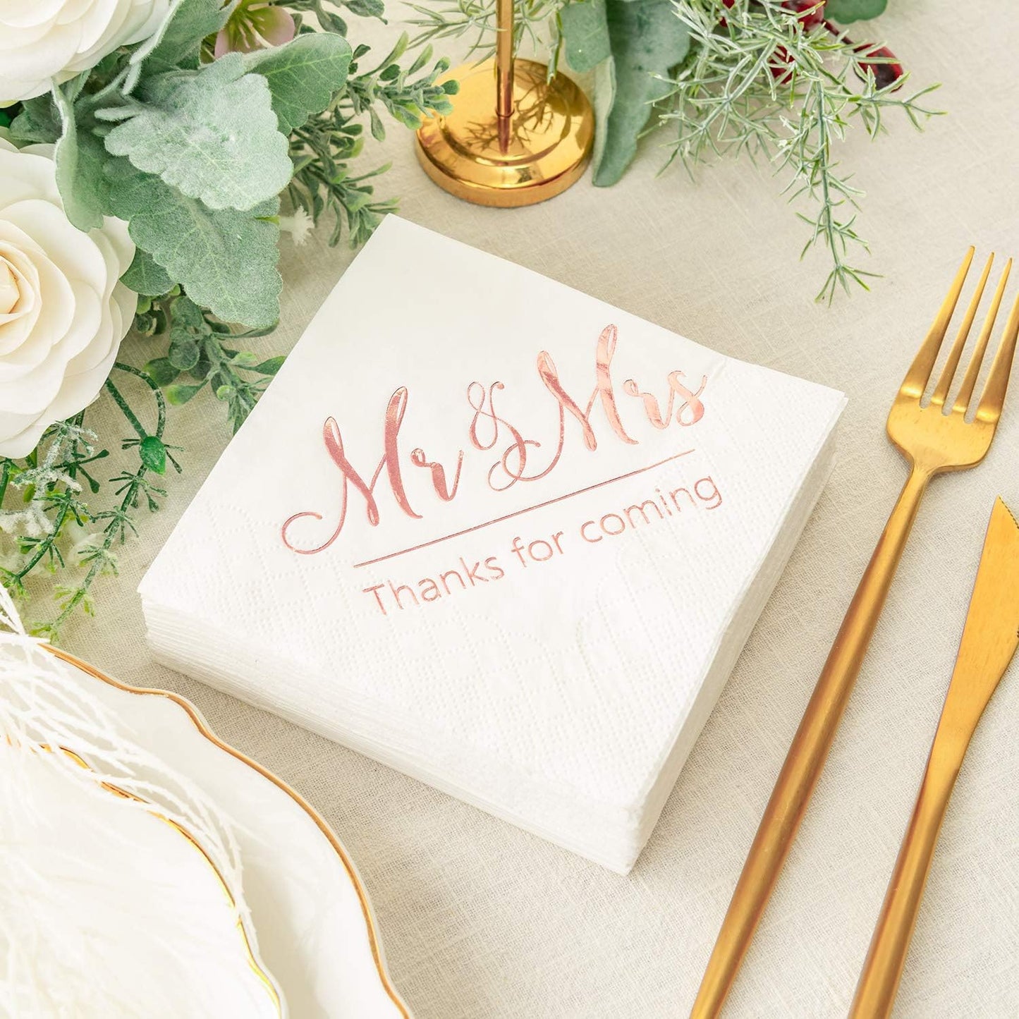 Wedding Napkins Mr Mrs Rose Gold Cocktail Beverage Dessert Napkins for Wedding Tabel Decoration Engagement Party Supplies, 100 Pcs, 3-Ply