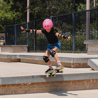 Multi-Sport Pad Set– Protective Gear for Skateboarding, Biking, Roller Skating, and Scooter