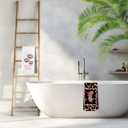 Coquette Pink Bow Leopard Bathroom Hand Towels, Cheetah Print Bathroom Decor, Preppy Y2k Leopard Kiss Decorative Hand Tea Towels for Bath Room Washroom Restroom, 16x24 Inches Set of 2