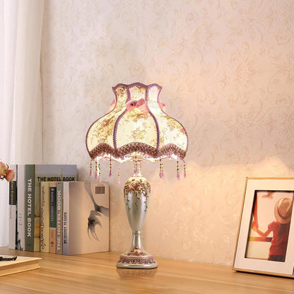 Lovely European Style Table Lamp with Fabric Shade Antique Flower Decorative Nightstand Bedside Lamp Victorian Style Table Light Handmade Pink Table Lamp for Bedroom Living Room Study Office