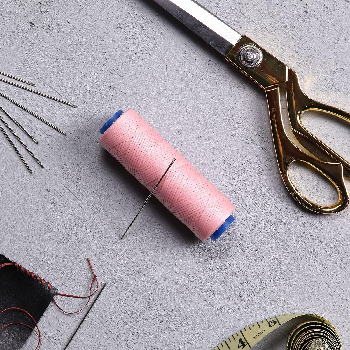 Waxed Thread, Strong Thread for Leather, Upholstery, Shoe, Bag, incl. Needle (Colour: Baby Pink)