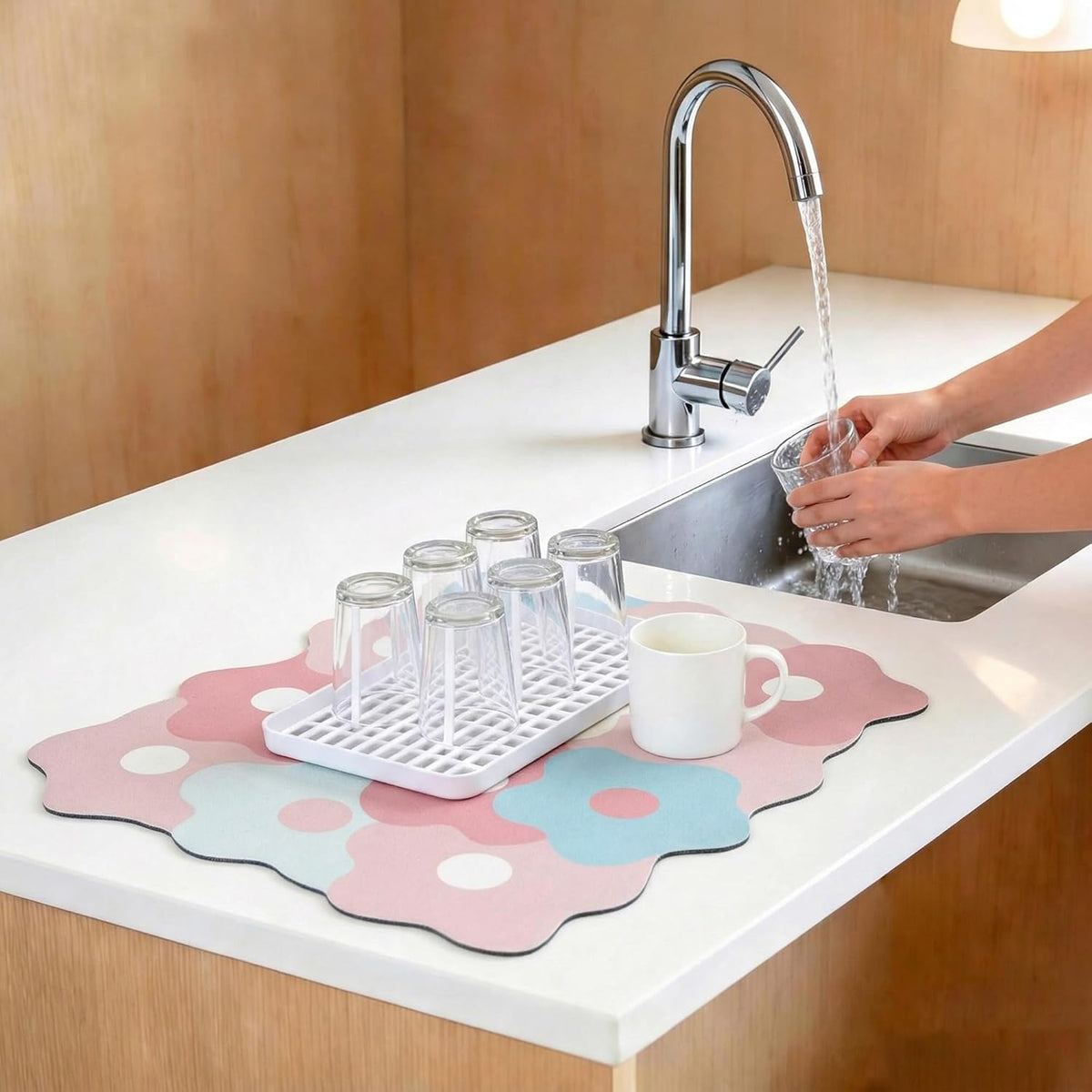Dish Drying Mat for Kitchen Counter, Super Absorbent Pad Non-Slip Drain Pad Quick Dry Mats, Fast Drying Bar Mat for Dishes, Cups, Utensils, Flower Pattern, 20"x16" Pink