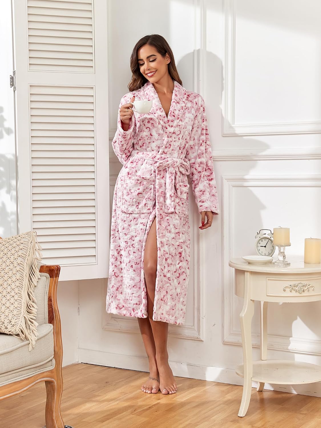 Womens Bathrobe Ladies Fleece Plush Warm Long Robes Fleece Nightgown Sleepwear