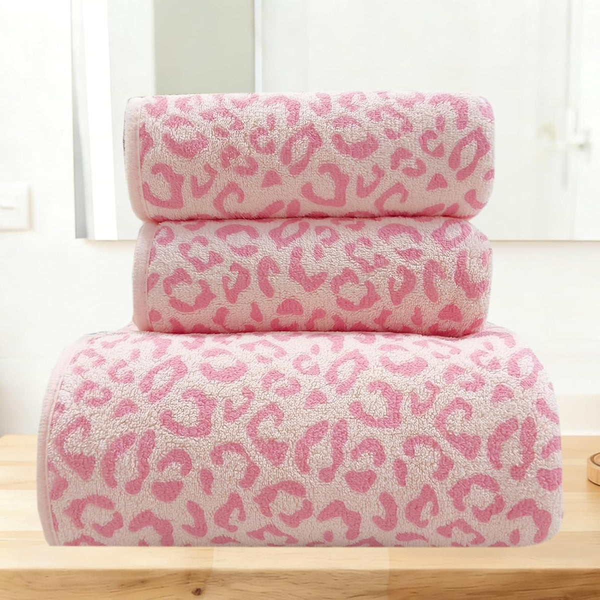 Pink Leopard Print Towels Set Ultra Soft Microfiber Absorbent Cute Animal Pattern Bath Towel Bundle Quick Dry Towels for Bathroom Spa Gym Pool (2 Hand Towels+1 Bath Towel)
