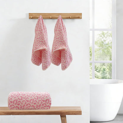 Pink Leopard Print Towels Set Ultra Soft Microfiber Absorbent Cute Animal Pattern Bath Towel Bundle Quick Dry Towels for Bathroom Spa Gym Pool (2 Hand Towels+1 Bath Towel)