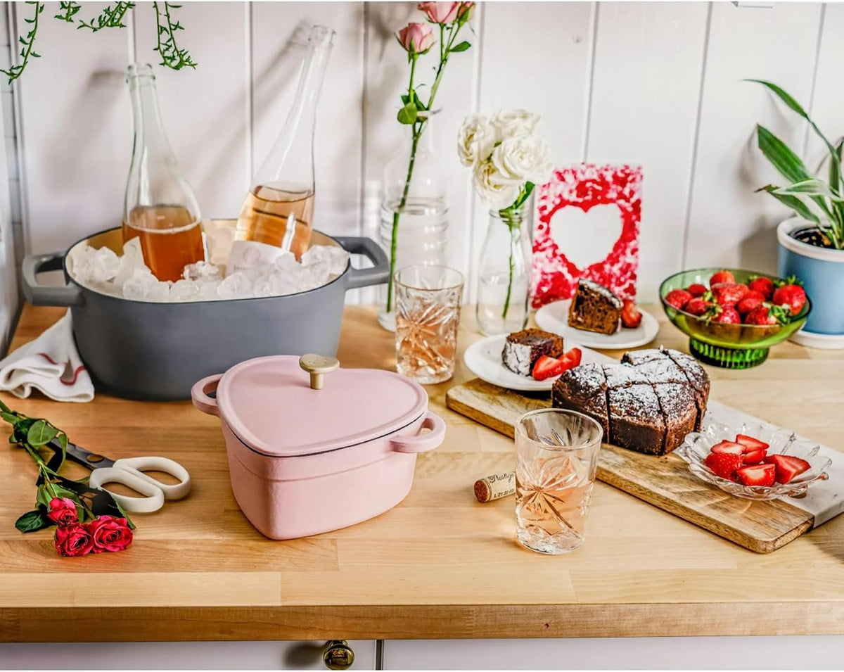 2QT Cast Iron Dutch Oven, Enameled Heart Shaped Casserole Dish with Lid, Oven Safe 500°F, Small Dutch Oven for Baking, Braising, Soups & Desserts (Pink Champagne)